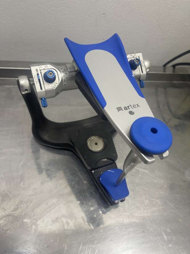 AMANN GIRBACH ARTEX CR повністю регульований артикулятор NaviStom