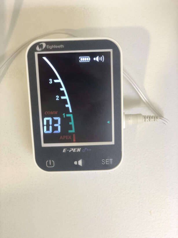 Апекслокатор eighteeth NaviStom