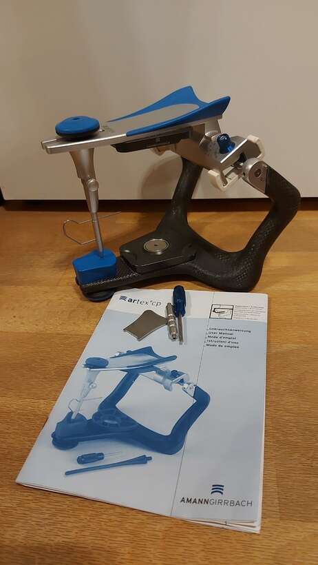 Aрт. Artex та KaVo, тріm. Renfert, мікромоторSchick ,Tectorque,Perfecta,паламат Heraeus. NaviStom