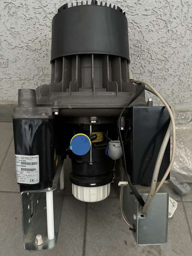 Аспіраційна помпа Durr Dental VSA300S, 580 W,300 л/хв. NaviStom