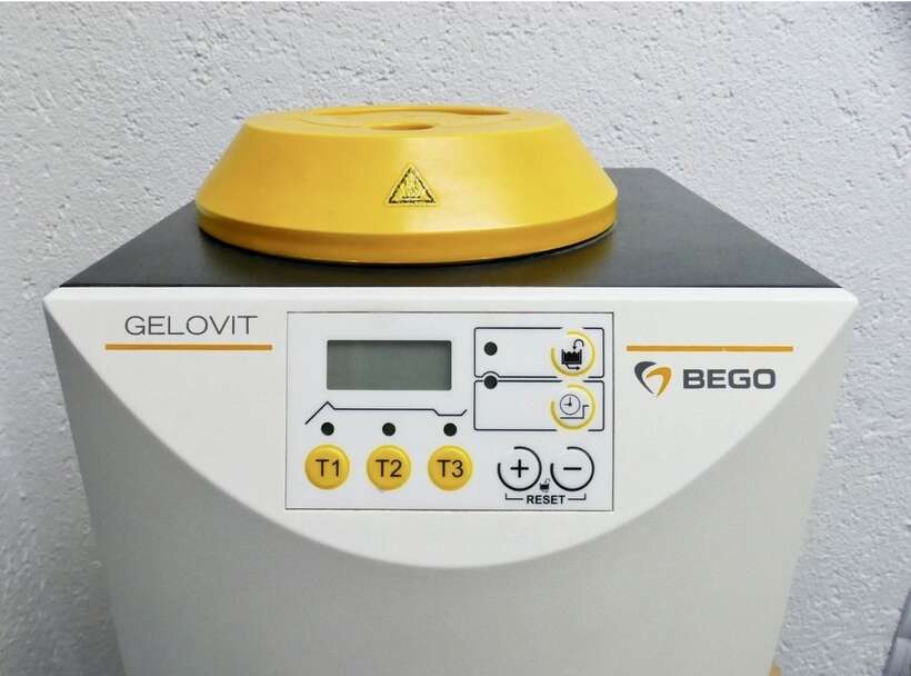 BEGO GELOVIT 200 = Апарат для роботи з гелеєвими сумішами NaviStom