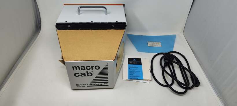 Бокс для піскострумінної обробки macro cab Danville NaviStom