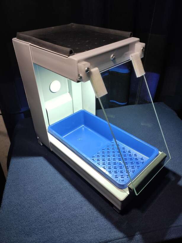 Бокс зуботехнический Stomtrade для шлифовального мотора, односторонний, с выходом под вытяжку. NaviStom