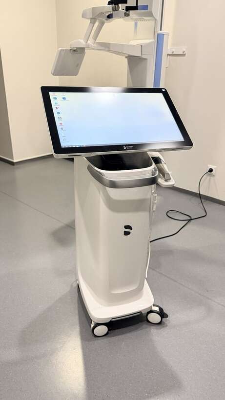Cканер iнтраоральний Dentsply Sirona Primescan Мобiльний моноблок + Батарея NaviStom