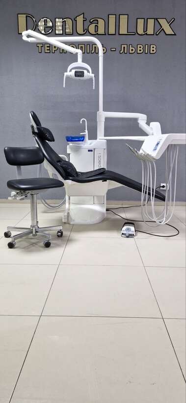 Cтоматологічна установка Planmeca Compact I NaviStom