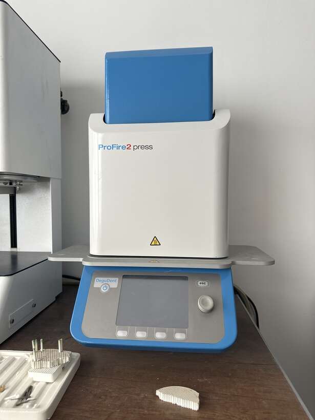 DeguDent Profire 2 press NaviStom