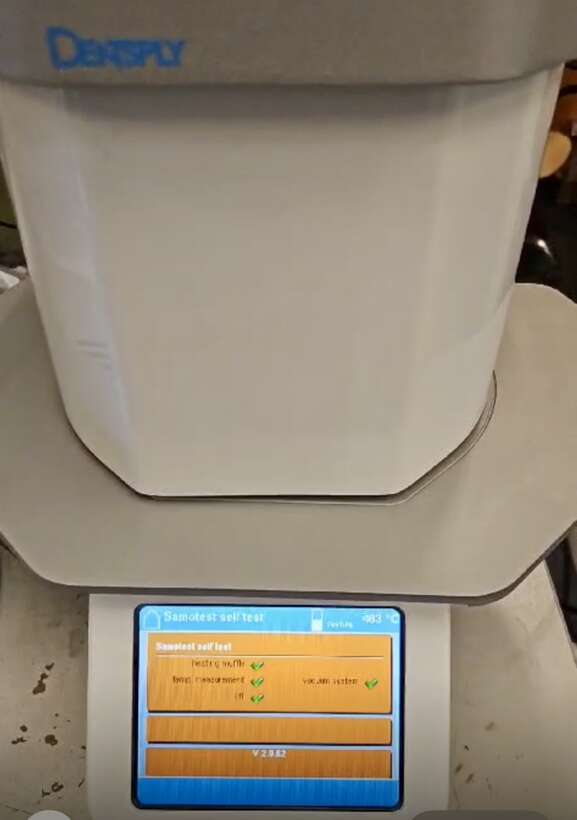 DENTSPLY , MULTIMAT NT = піч для випалу кераміки NaviStom