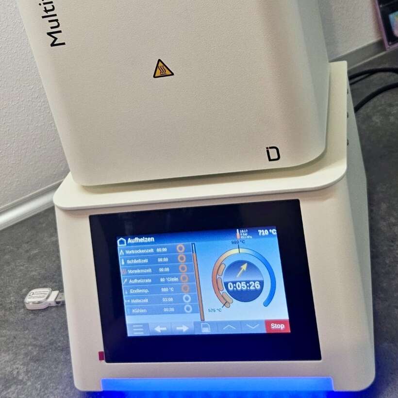 DENTSPLY - Sirona ,MultiFIRE CUBE press = комбінована піч NaviStom