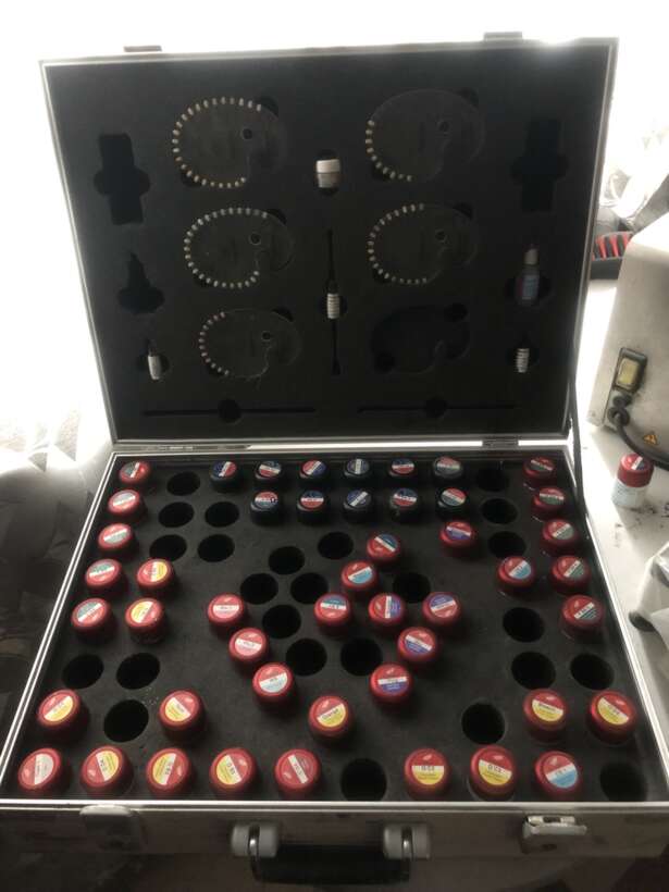 Duceram-Kiss керамика специфекты дентины NaviStom