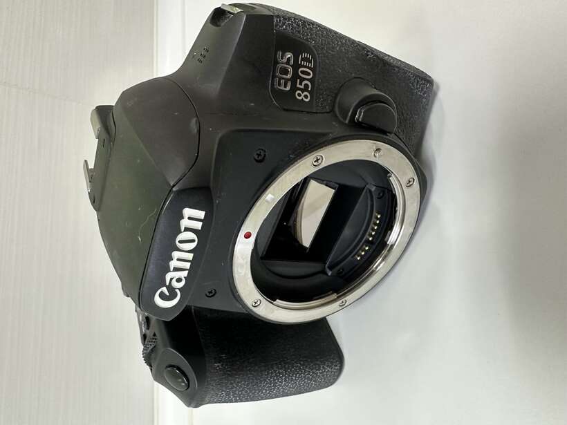 Фотоапарат CANON 850 D NaviStom