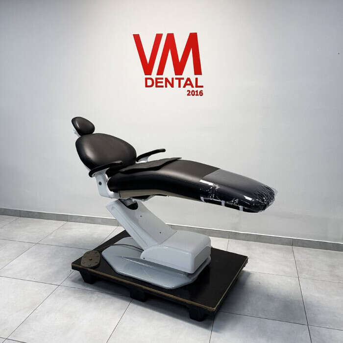 Хірургічне крісло A-Dec Performer NaviStom