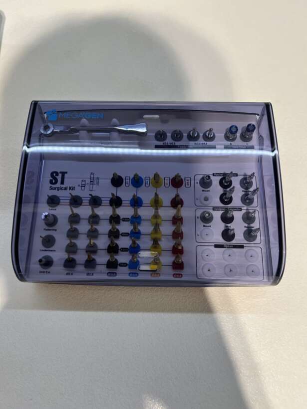 Хірургічний набір MegaGen AnyOne ST NaviStom