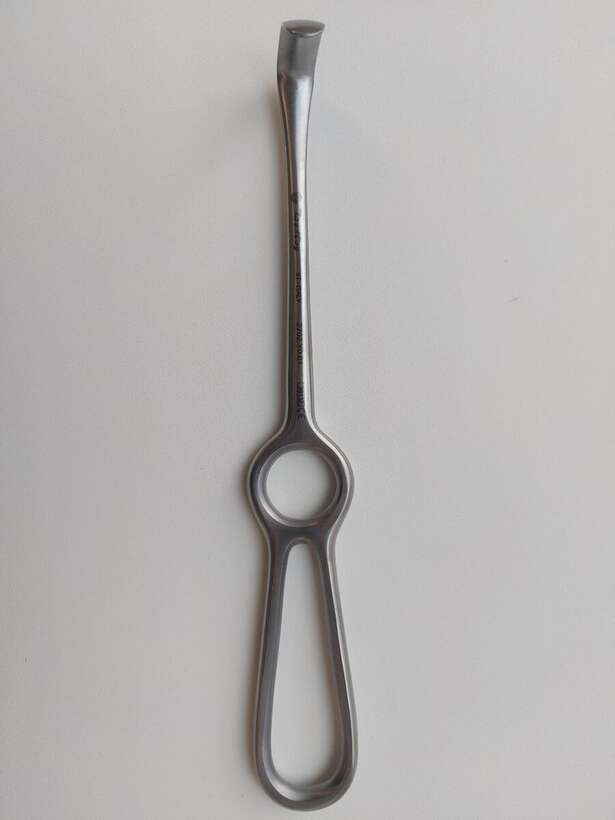 Хірургічний ретрактор 21 см 2702.Y0.01 85 євро DenTag Italy NaviStom