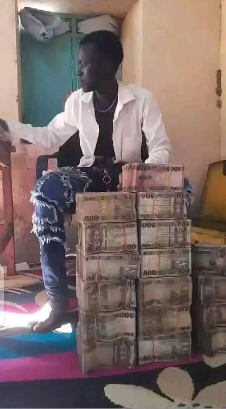 Illuminati group members call 0777597605/0751215984 in Uganda NaviStom