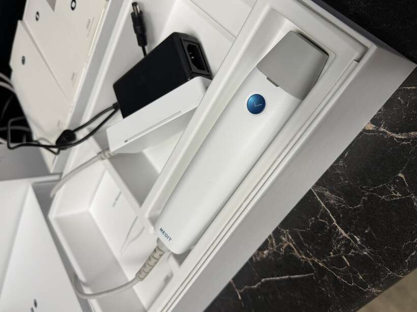 Інтраоральний сканер Medit i500 NaviStom