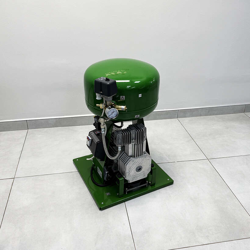 Компресор безмаслянний стоматологічний EKOM DK-50 25 L NaviStom