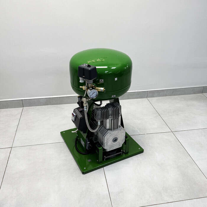 Компресор безмаслянний стоматологічний EKOM DK-50 25 L NaviStom