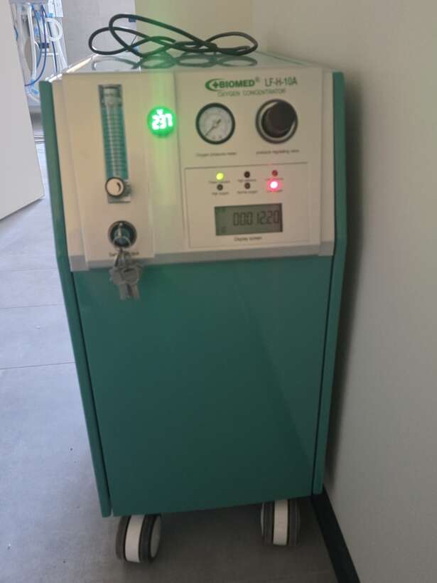 Концентратор кисневий Біомед LF -H-10A NaviStom