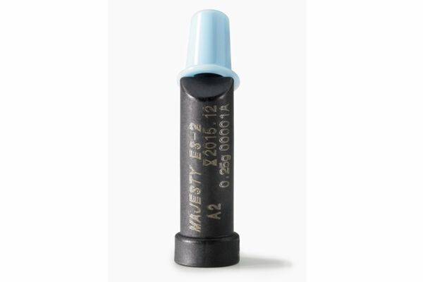KURARAY DENTAL CLEARFIL MAJESTY ES-2 PLT NaviStom