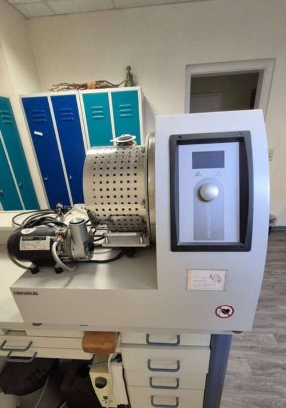 Ливарні установки Heracast EС,Heracast IQ,Bego Nautilus ,Motorcast,та муфельні печі Mihm-Vogt. NaviStom