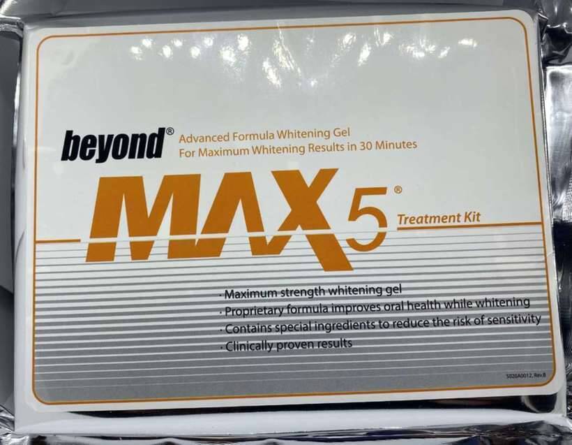 Набір для відбілювання зубів Beyond BEYOND MAX 5 NaviStom