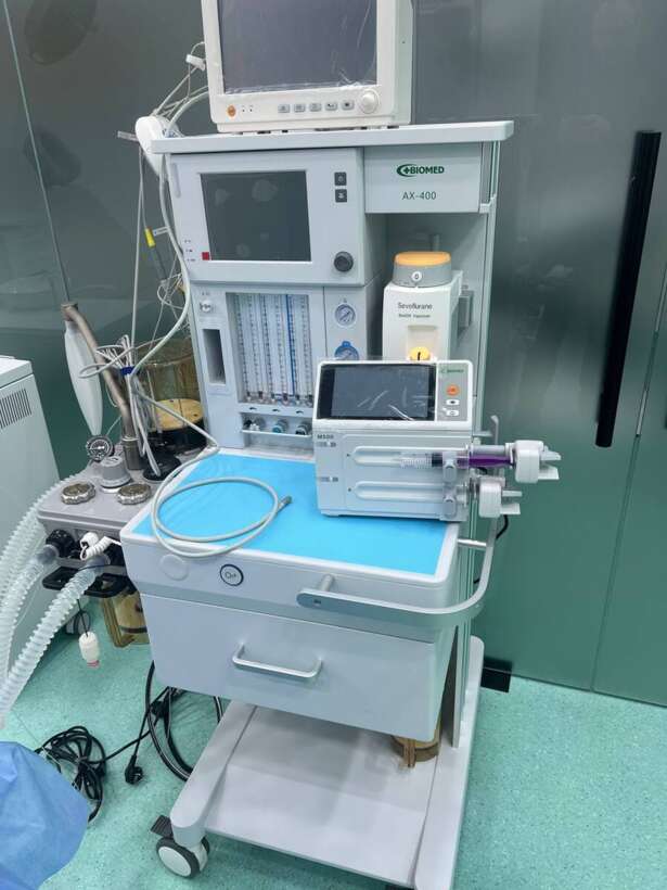 Наркозно-дихальне обладнання (повний комплект) NaviStom