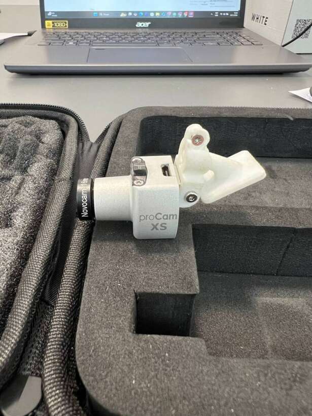 Найлегша у світі стоматологічна відеокамера 4К + система освітлення (Futudent, Фінляндія) NaviStom