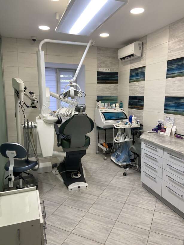 Оренда стоматологічного кабінету Саксаганського 123 NaviStom