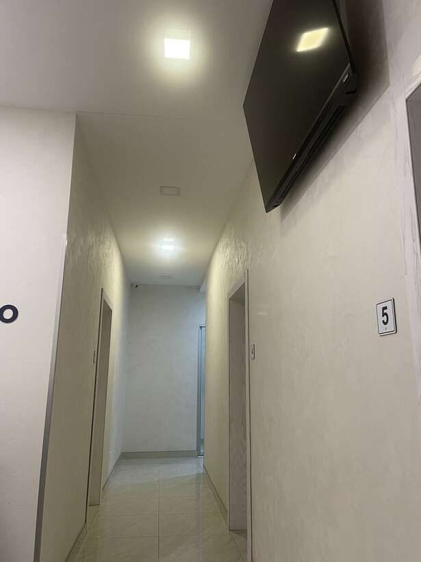 Оренда стоматологічної клініки або кабінетів, станція м. Театральна, вул. Євгена Чикаленка NaviStom