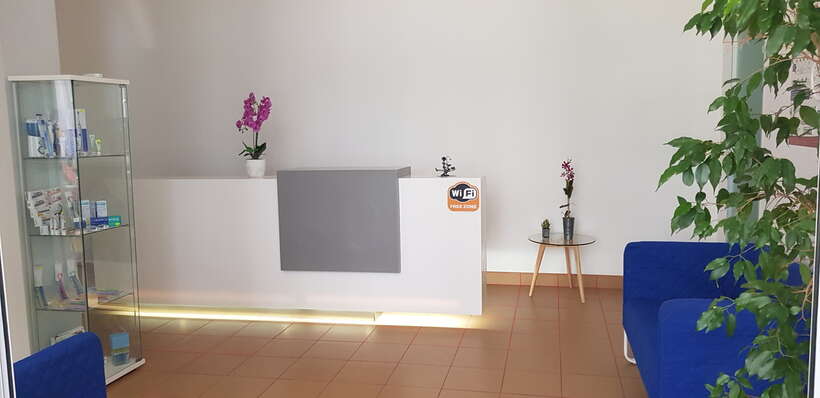 Оренда стоматології на одне крісло Осокорки Київ NaviStom