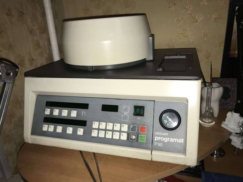 Продається піч для спікання керамічної масси. Programat Ivoclar P-90. NaviStom
