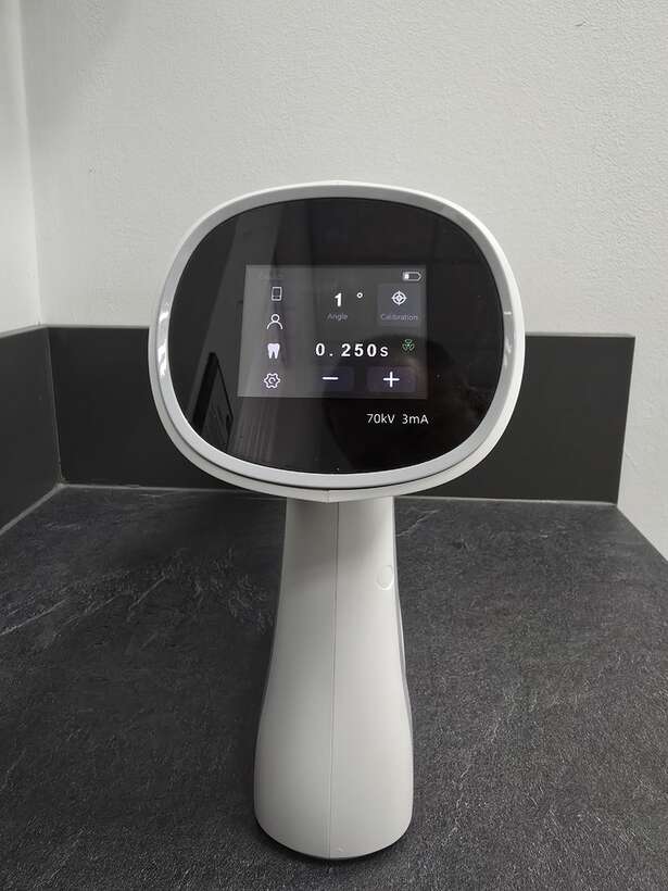 Портативний рентген DTE Ai Ray NaviStom