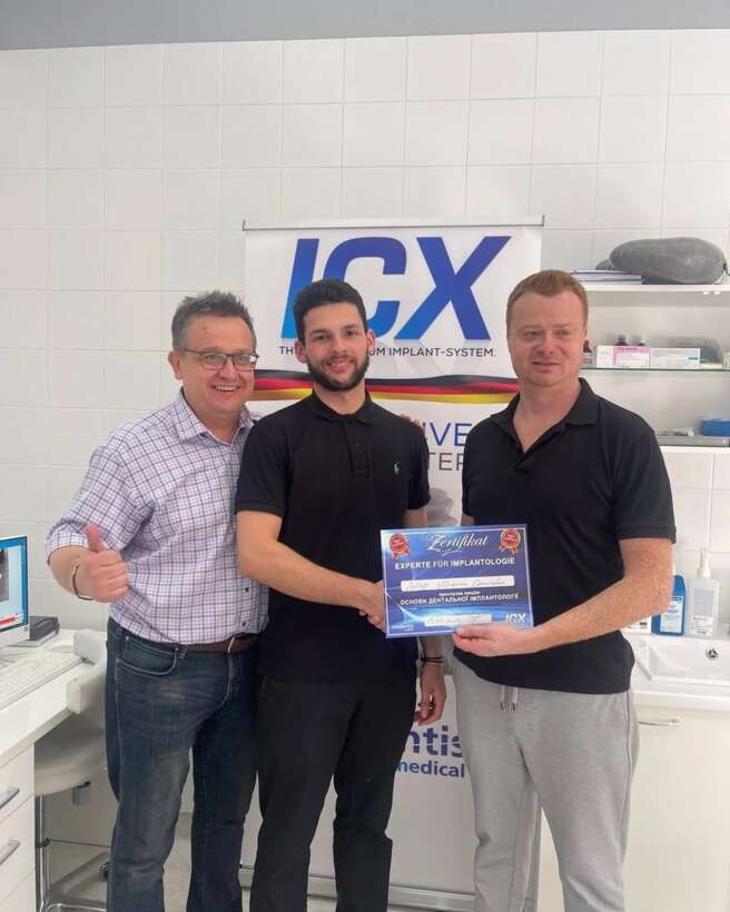 Практичний курс по імплантації та протезуванню від Якименко Руслана та Горонескуль Руслана NaviStom