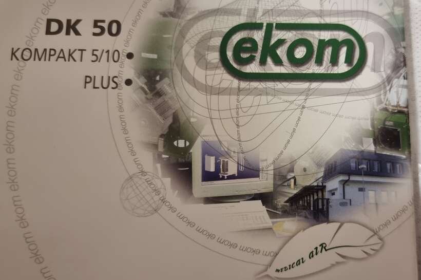 Продаётся компрессор с в звукоизоляционном кожухе Ekom DK 50 NaviStom