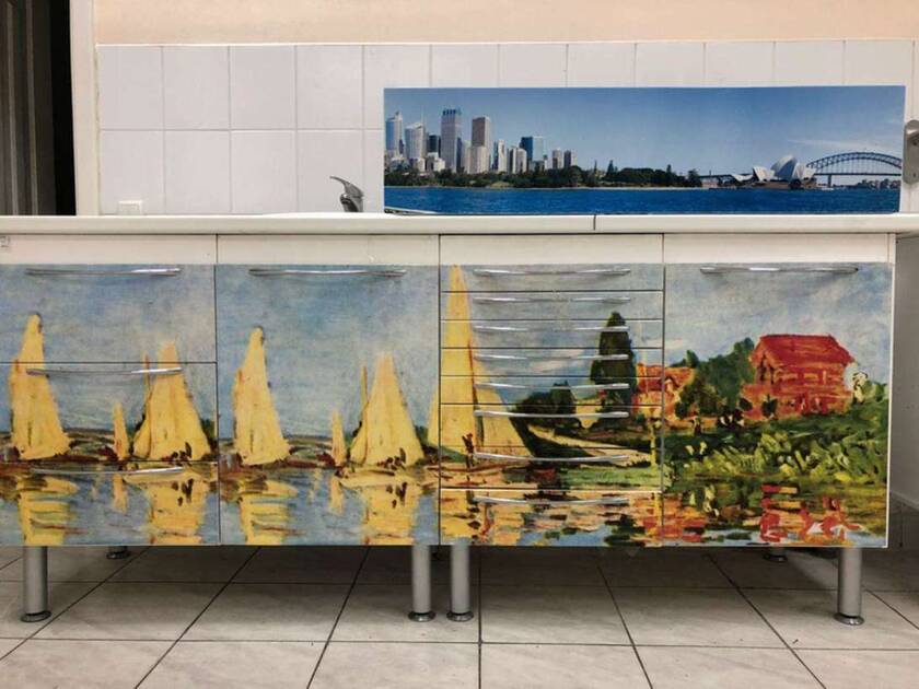 Продается стоматологическая гарнитура плюс диспенсер фирмы `PanMed` NaviStom