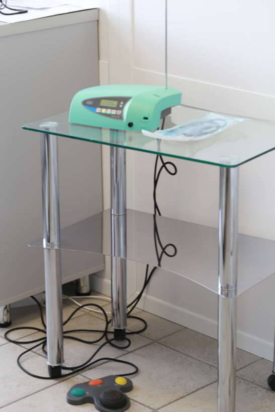 Продам фізіодиспенсер Implantmed SI-923 б/у NaviStom