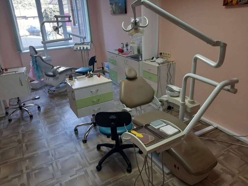 Продам стоматологические установки, компрессор, осушитель NaviStom