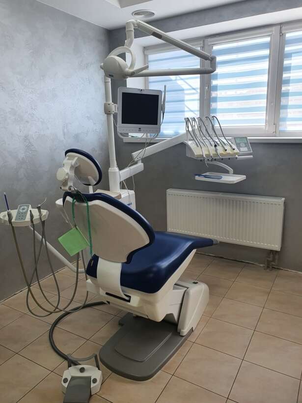 Продам стоматологічну установку Ziger U200 Продам стоматологічну установку Ziger U200 NaviStom