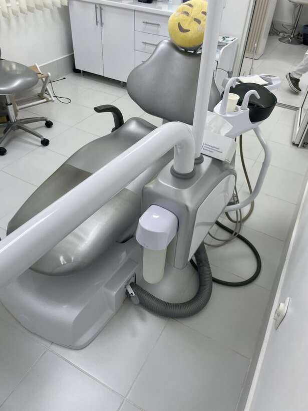 Продам установку стоматологічну AJAX NaviStom