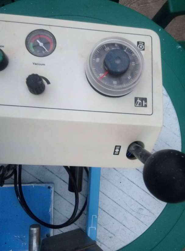 Продам вакуумний міксер NaviStom