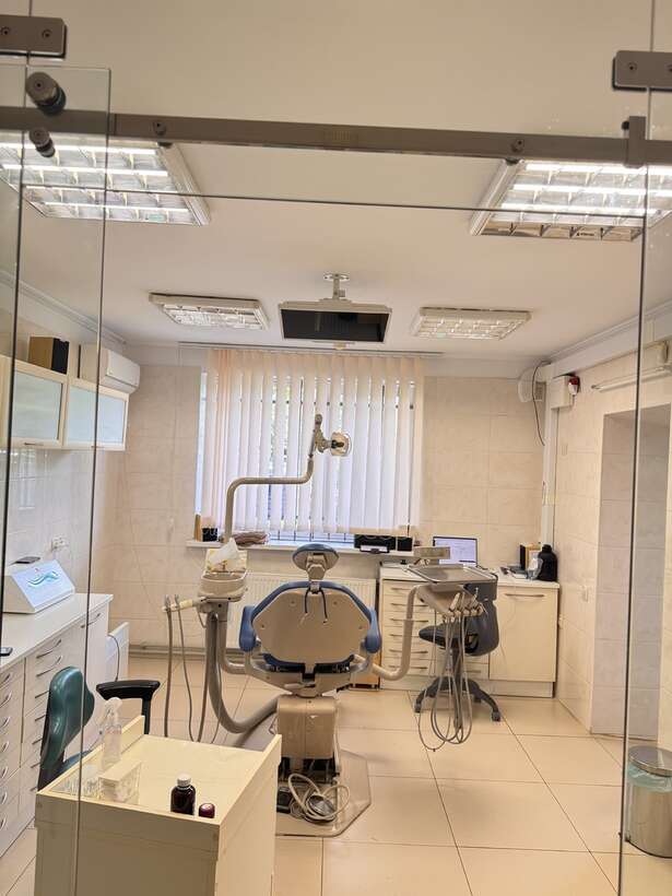 Продаж стоматологічного кабінету в орендованому приміщенні NaviStom