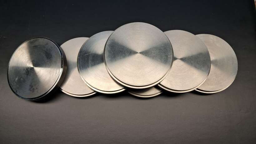 Пропонуємо титанові заготовки для Cad Cam систем діаметром 98,5мм. NaviStom