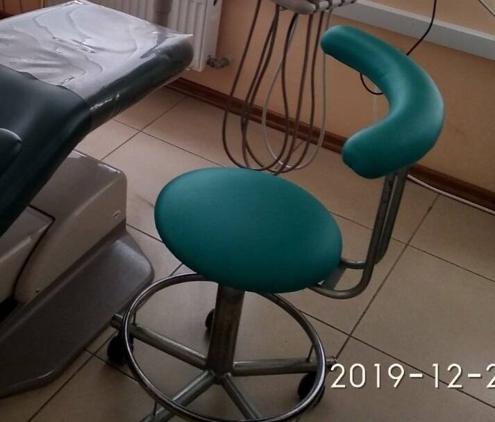 Рабочее кресло (стул) стоматолога NaviStom