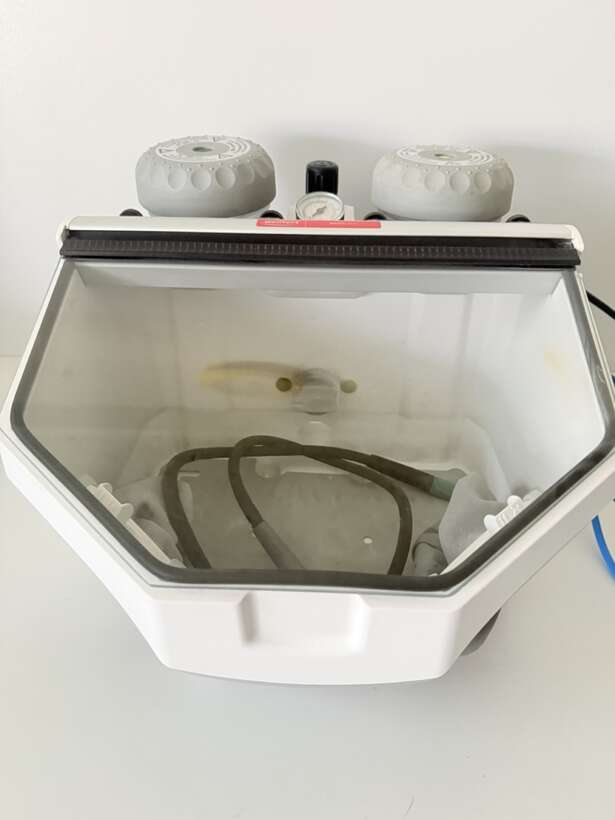 RENFERT BASIC eco Піскоструменевий апарат два контейнери для піску. NaviStom