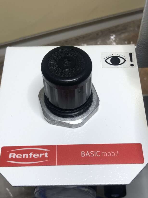 RENFERT BASIC MOBIL = Піскоструменевий апарат NaviStom