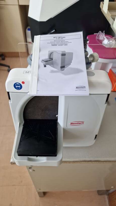 RENFERT MT-3 = Тример для обрізання гіпсових моделей NaviStom