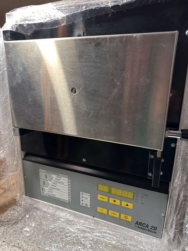 SCHUTZ DENTAL ARCA 20 = муфельна піч NaviStom