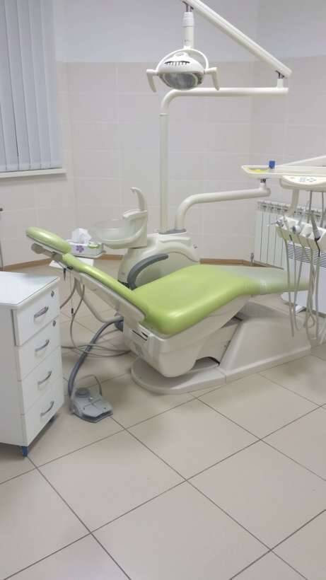 Сдаётся отдельный кабинет стоматолог абез оборудывания на Позняках, ул. Пчелки NaviStom
