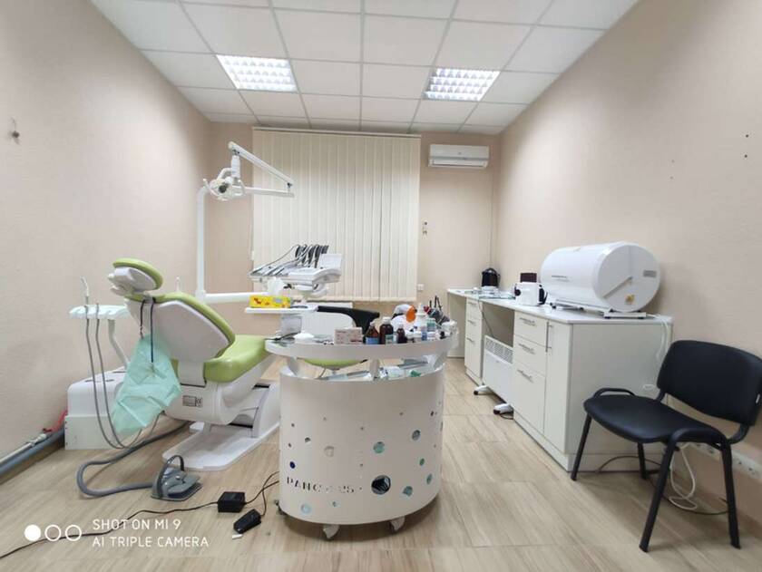 Сдам в аренду стоматологический кабинет в Оболонском р-не NaviStom