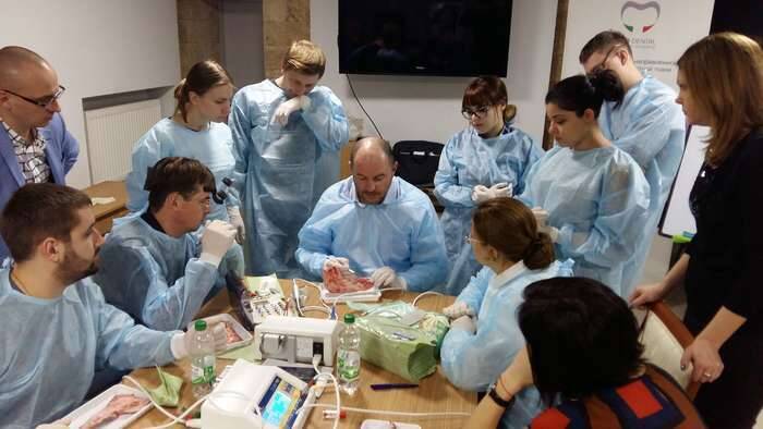 Сергей Гулюк: Базовый курс по имплантологии и ортопедии NaviStom